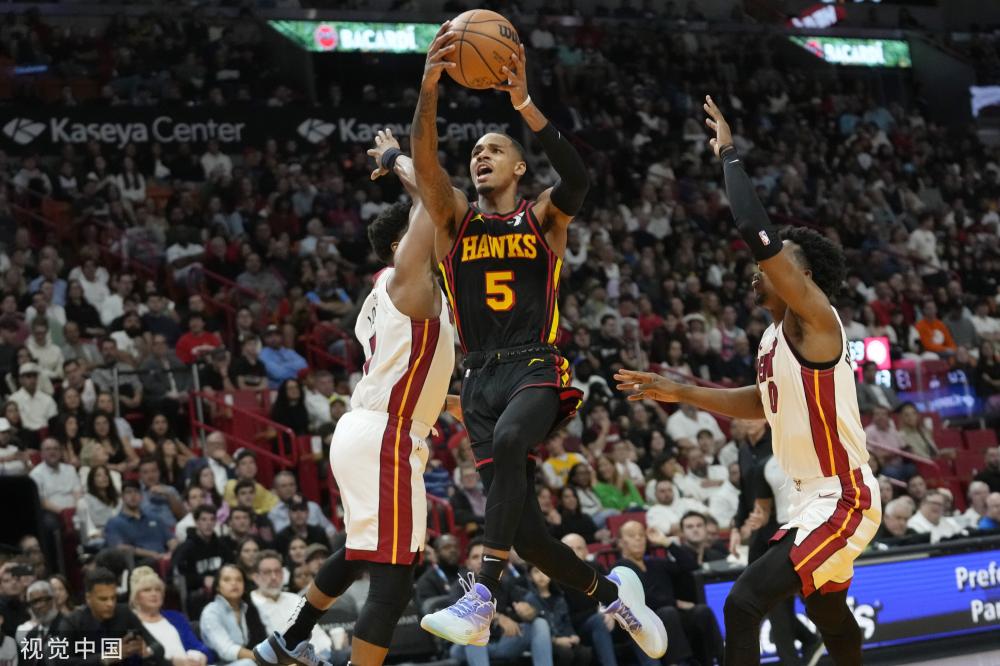 他始终致力 他始终致力