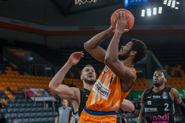 迷基础的佐 迷基础的佐