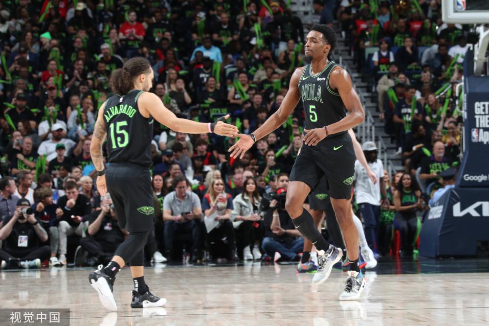 高强度的身 高强度的身