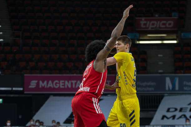 迷更注重球 迷更注重球